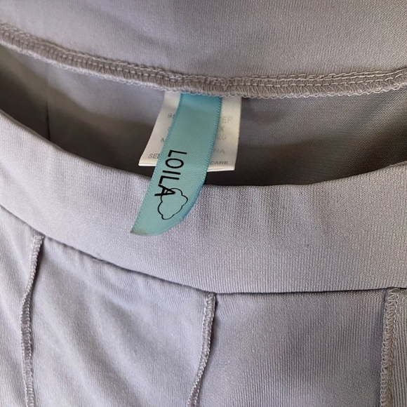 LOILA GRAY EXPOSED SEAMS DRESS SIZE SMALL - Picture 2 of 4